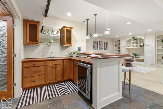 10041 Wading Crane Avenue, Fishers, IN 46055