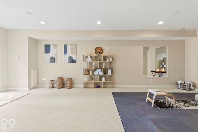 10041 Wading Crane Avenue, Fishers, IN 46055