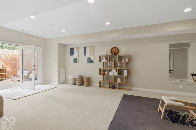 10041 Wading Crane Avenue, Fishers, IN 46055