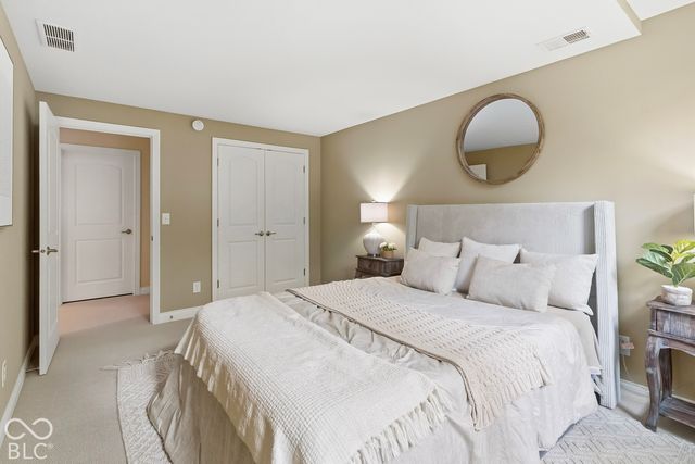 10041 Wading Crane Avenue, Fishers, IN 46055