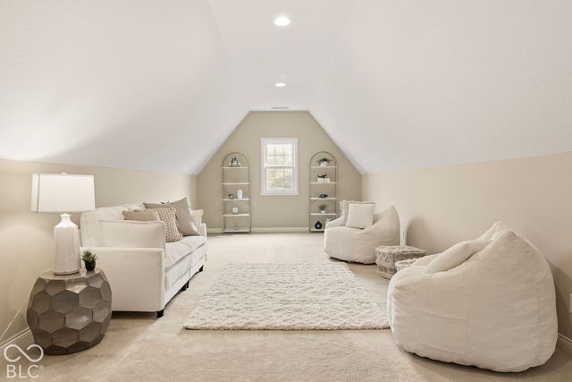 10041 Wading Crane Avenue, Fishers, IN 46055