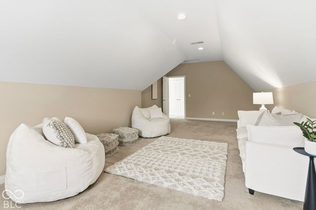 10041 Wading Crane Avenue, Fishers, IN 46055