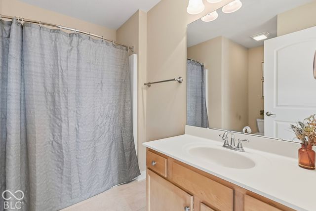 10041 Wading Crane Avenue, Fishers, IN 46055