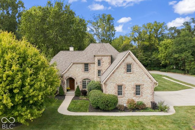 10041 Wading Crane Avenue, Fishers, IN 46055