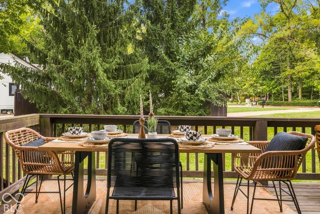 10041 Wading Crane Avenue, Fishers, IN 46055