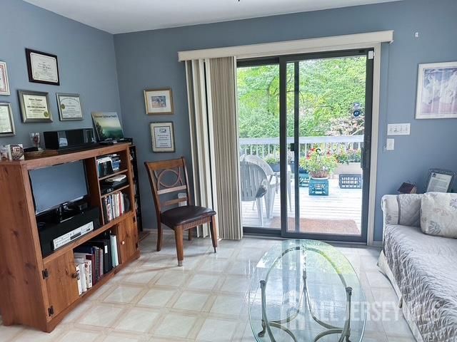 15 Cutter Avenue, Edison, NJ 08820