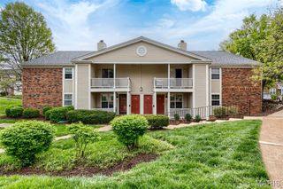 1521 Thrush Terrace, St Louis, MO 63144