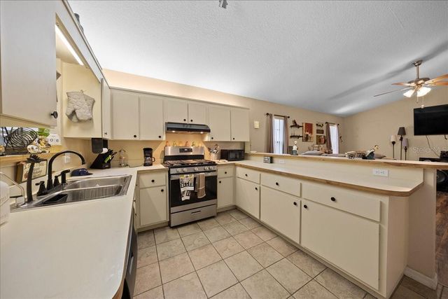 3929 NE 22ND STREET, Ocala, FL 34470
