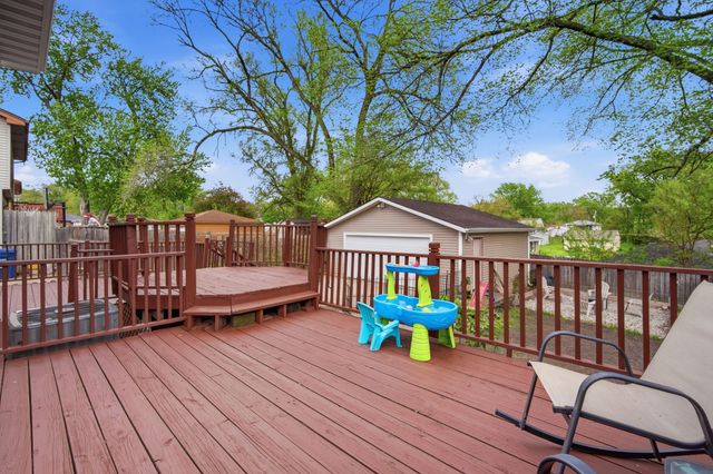 2317 E 41st Court, Des Moines, IA 50317