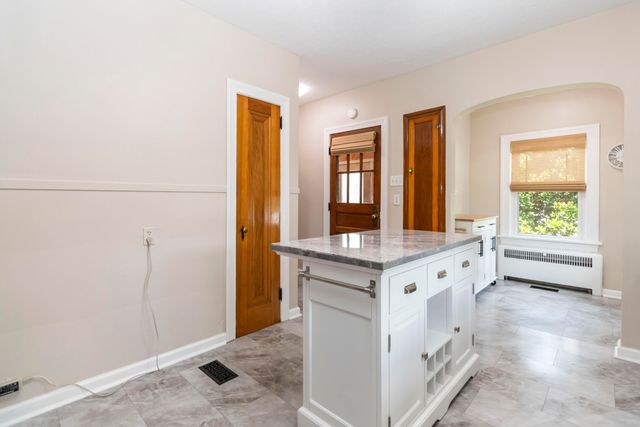 805 N Main Street, Somerset, KY 42501