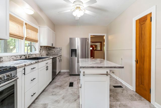 805 N Main Street, Somerset, KY 42501