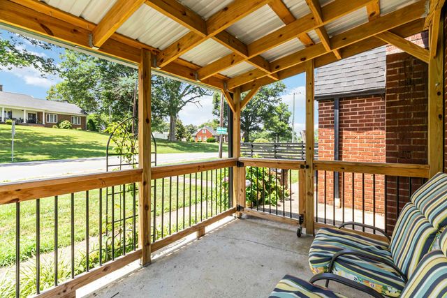 805 N Main Street, Somerset, KY 42501