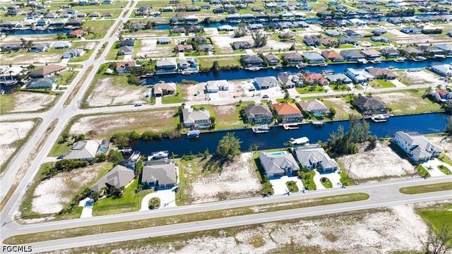 722 NW 39th AVE, Cape Coral, FL 33993