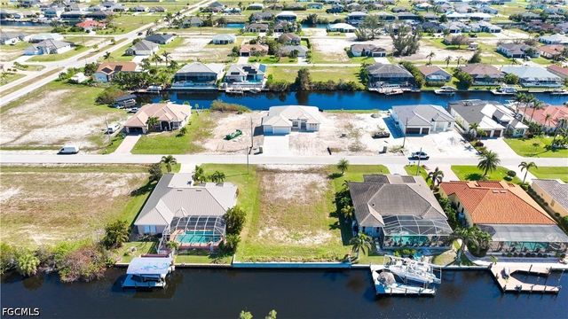 722 NW 39th AVE, Cape Coral, FL 33993