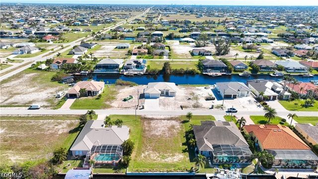 722 NW 39th AVE, Cape Coral, FL 33993