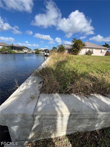 722 NW 39th AVE, Cape Coral, FL 33993