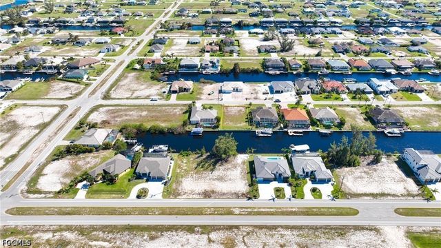 722 NW 39th AVE, Cape Coral, FL 33993