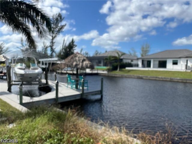 722 NW 39th AVE, Cape Coral, FL 33993