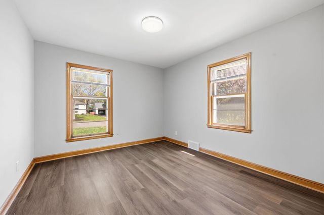 7400 Dupont Avenue S, Richfield, MN 55423