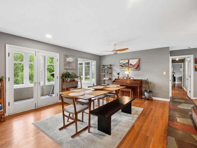 3727 Sunset Drive, Upper Arlington, OH 43221