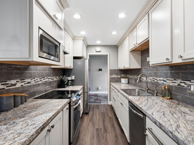 3727 Sunset Drive, Upper Arlington, OH 43221