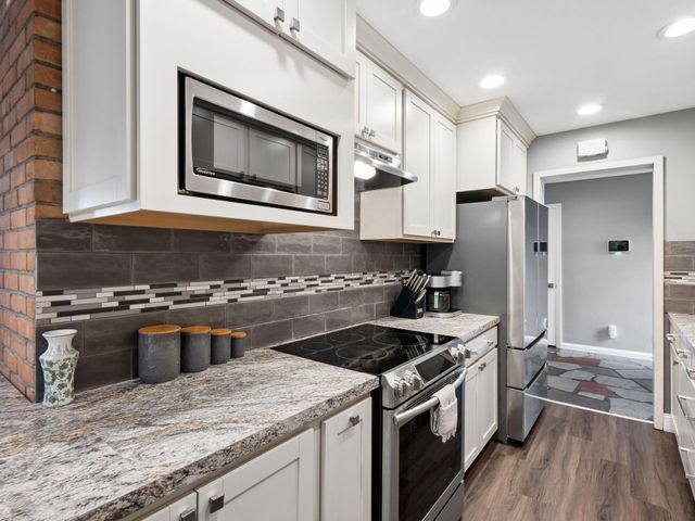 3727 Sunset Drive, Upper Arlington, OH 43221