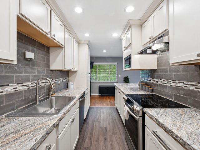 3727 Sunset Drive, Upper Arlington, OH 43221