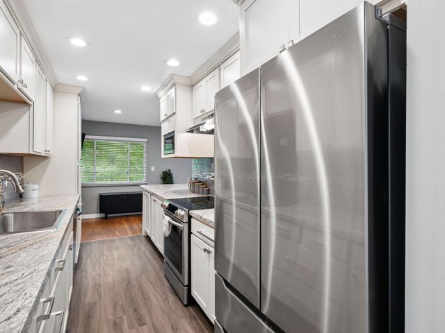 3727 Sunset Drive, Upper Arlington, OH 43221