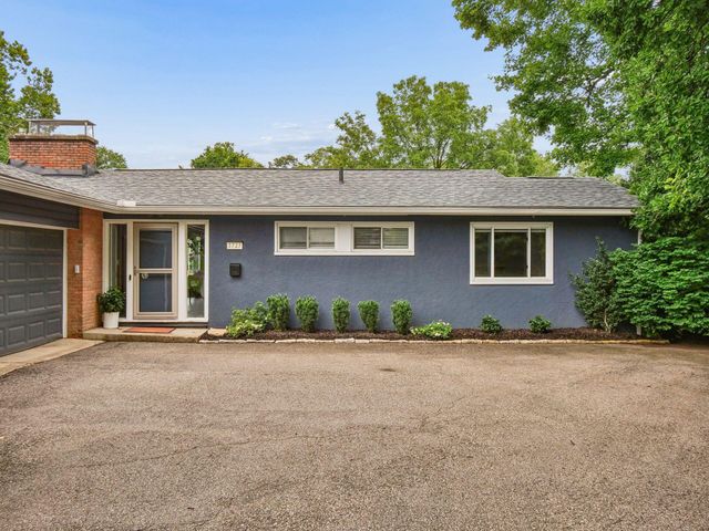 3727 Sunset Drive, Upper Arlington, OH 43221