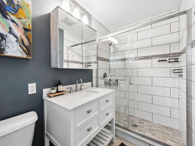 3727 Sunset Drive, Upper Arlington, OH 43221