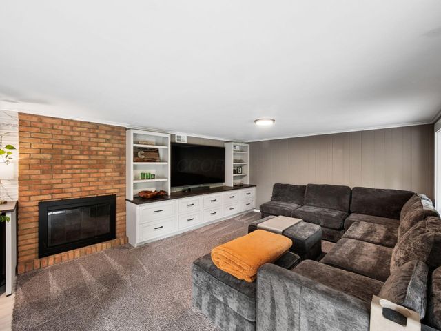 3727 Sunset Drive, Upper Arlington, OH 43221