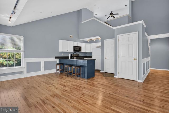 336 LISA WAY, Riverton, NJ 08077