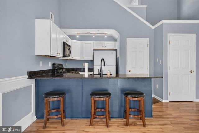 336 LISA WAY, Riverton, NJ 08077