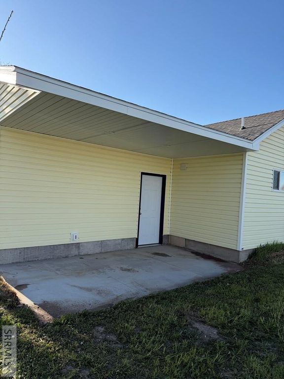 Image 17 of property listing at 330 W 300 N, Blackfoot, ID 83211