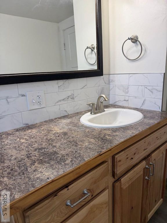 Image 6 of property listing at 330 W 300 N, Blackfoot, ID 83211