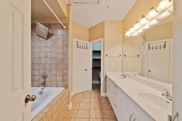 1616 Elgin Street 11, Houston, TX 77004