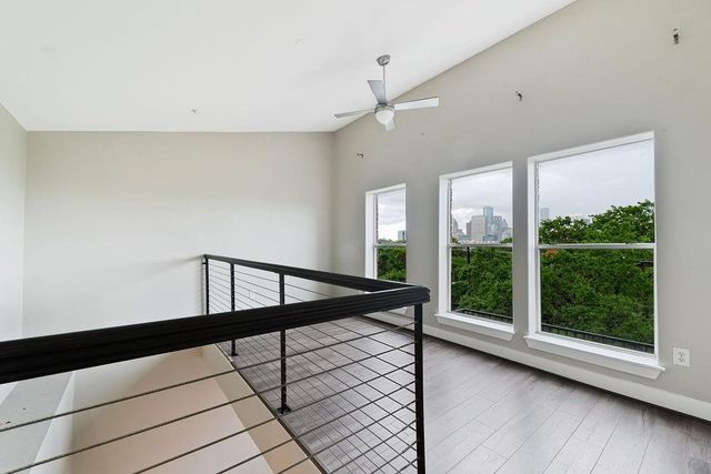 1616 Elgin Street 11, Houston, TX 77004
