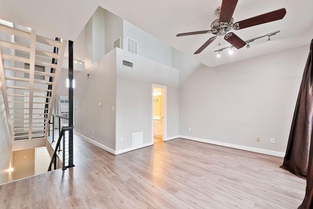 1616 Elgin Street 11, Houston, TX 77004