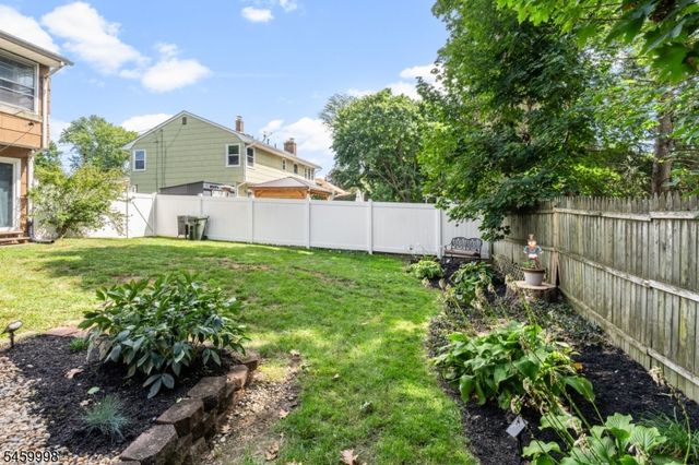 260 Pearl Pl, South Plainfield Boro, NJ 07080