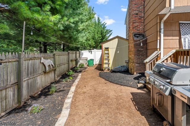 260 Pearl Pl, South Plainfield Boro, NJ 07080
