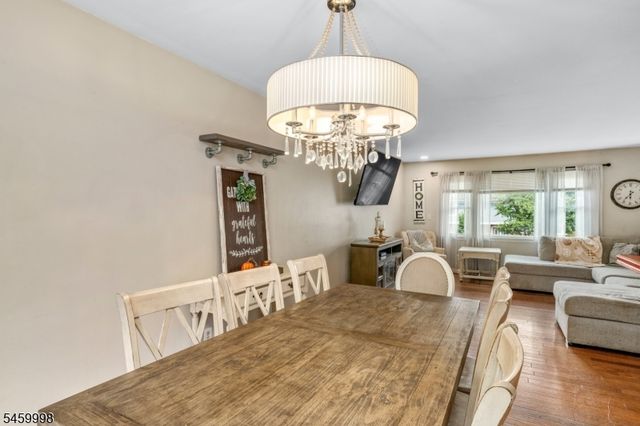 260 Pearl Pl, South Plainfield Boro, NJ 07080