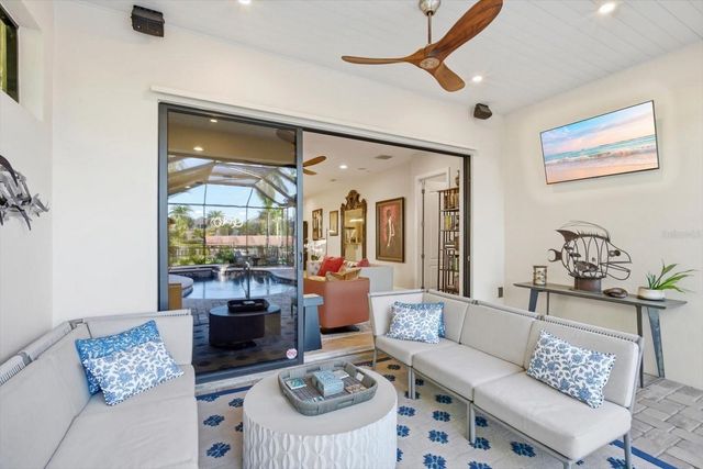 4203 5TH AVENUE NE, Bradenton, FL 34208