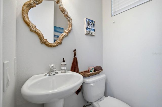 4203 5TH AVENUE NE, Bradenton, FL 34208