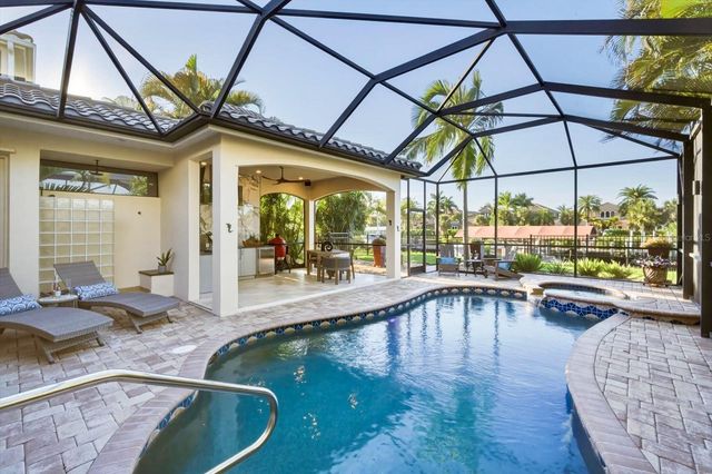 4203 5TH AVENUE NE, Bradenton, FL 34208