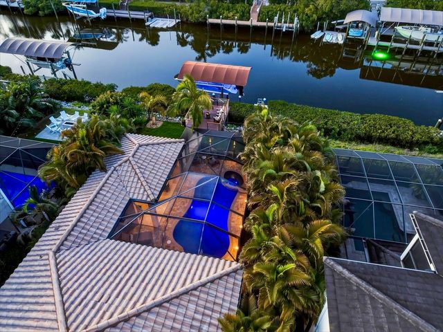 4203 5TH AVENUE NE, Bradenton, FL 34208