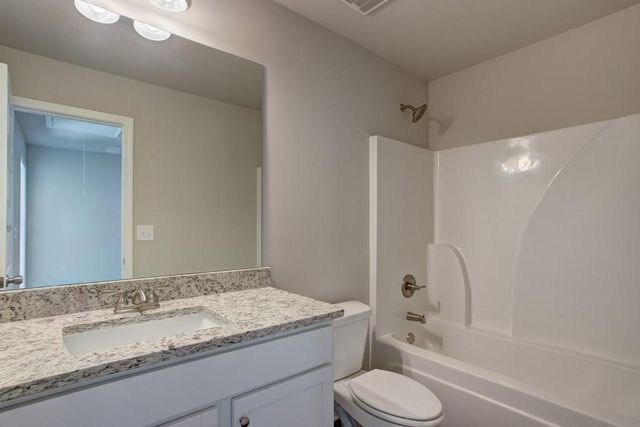 115 Annie Lane, Statham, GA 30666