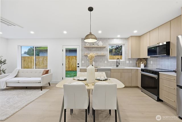 14323 Wayne Place N, Seattle, WA 98133