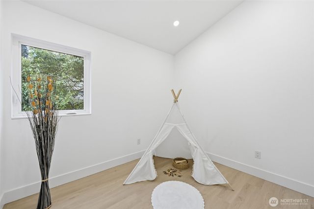 14323 Wayne Place N, Seattle, WA 98133