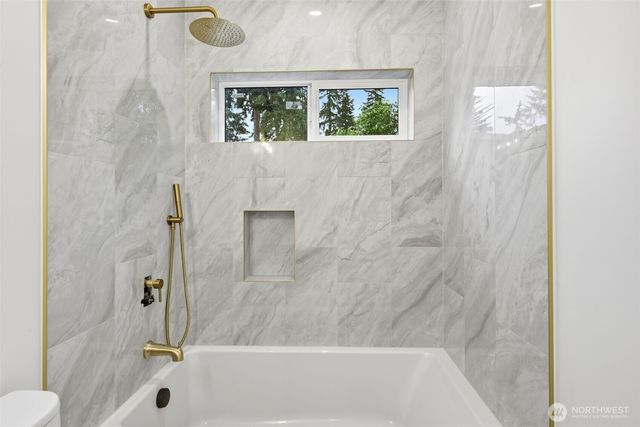 14323 Wayne Place N, Seattle, WA 98133