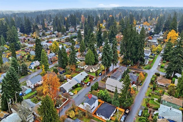 14323 Wayne Place N, Seattle, WA 98133